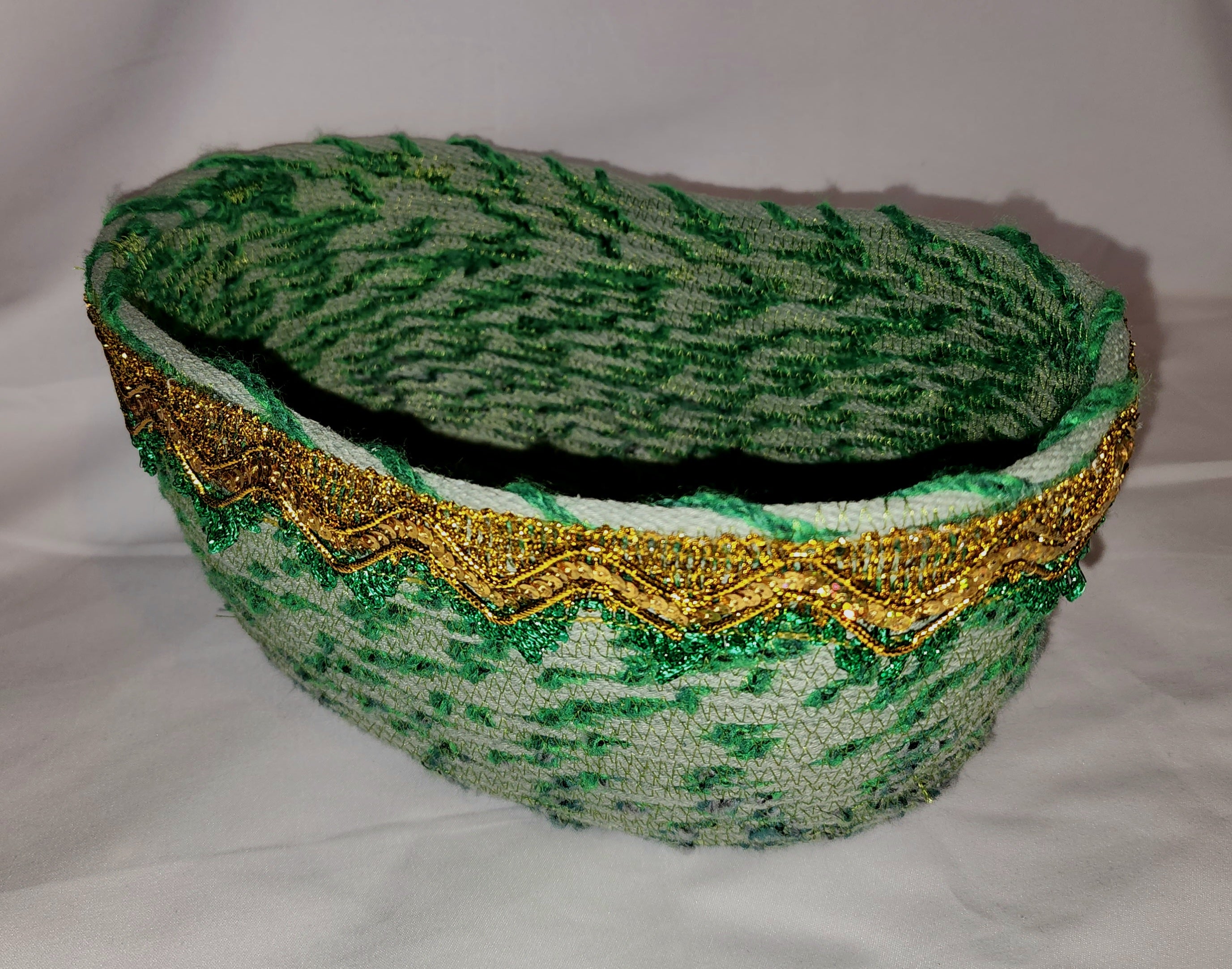 Rope Bowls: Green Bowl with Gold Trim